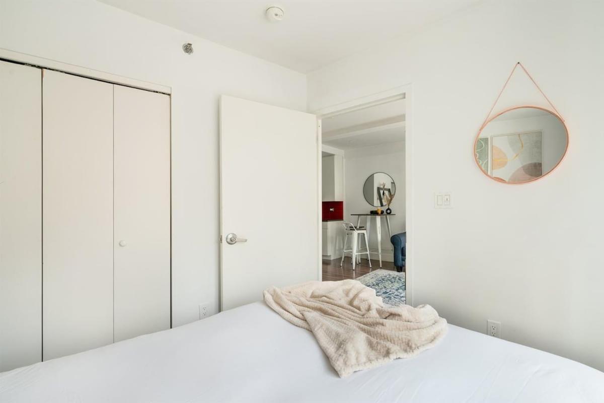 Apartment 809-3a 1br Columbus Circle Elevator W&d *