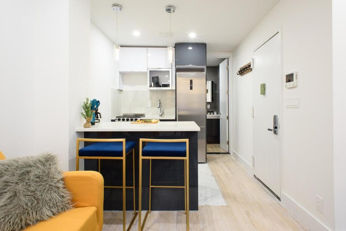 1597-8 Luxury Upper East Side W&d
