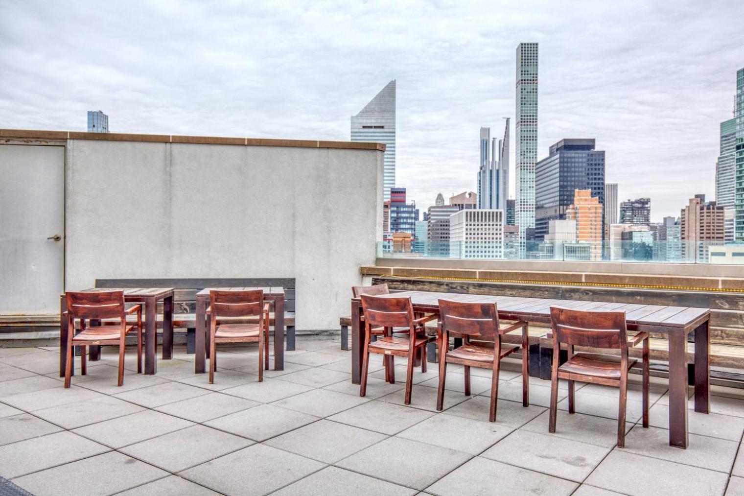Apartment Midtown East 2br W Ggym Doorman Wd Nr Parks Nyc-1148 *