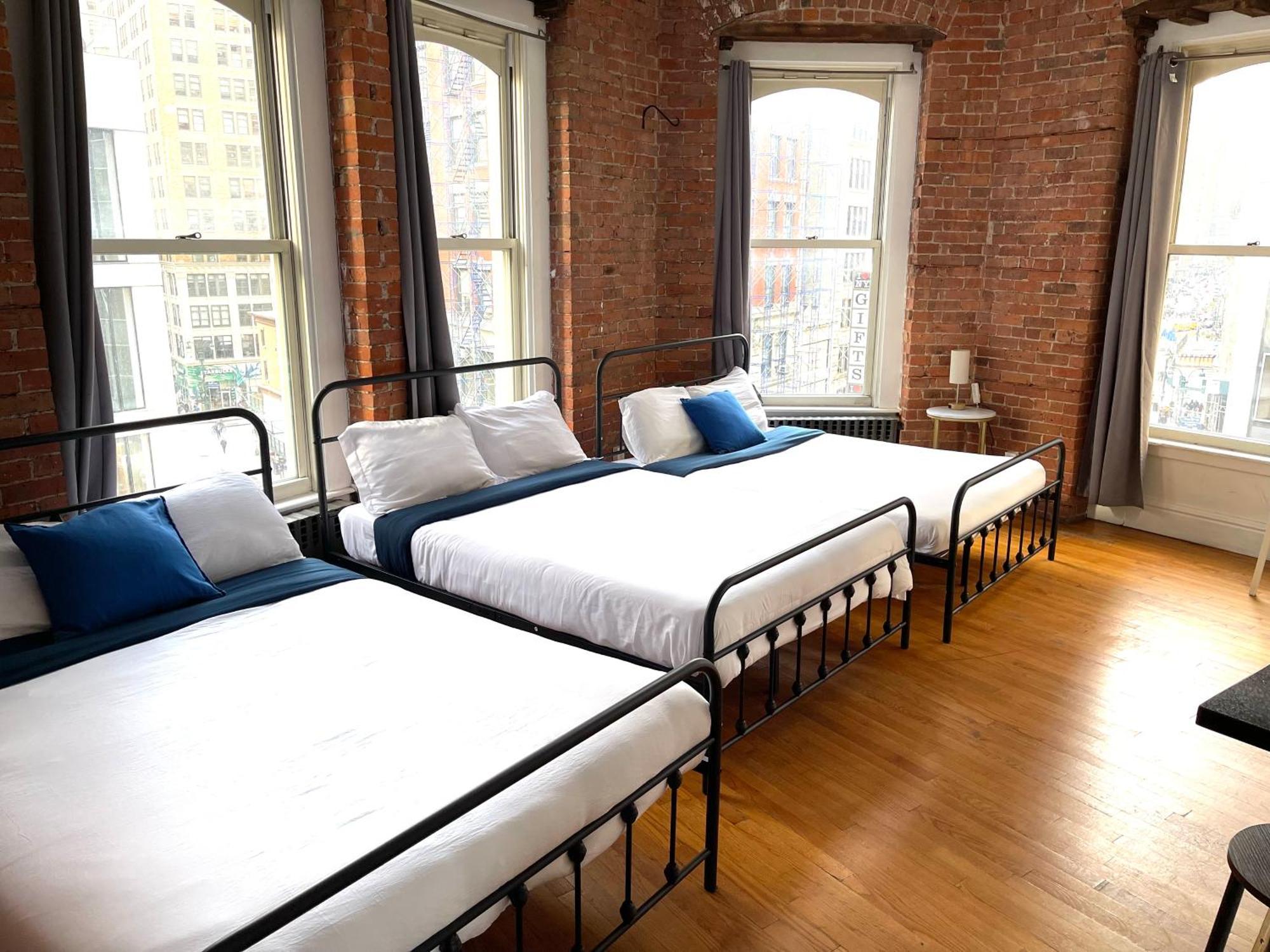 Nest Loft Herald Square Apartment