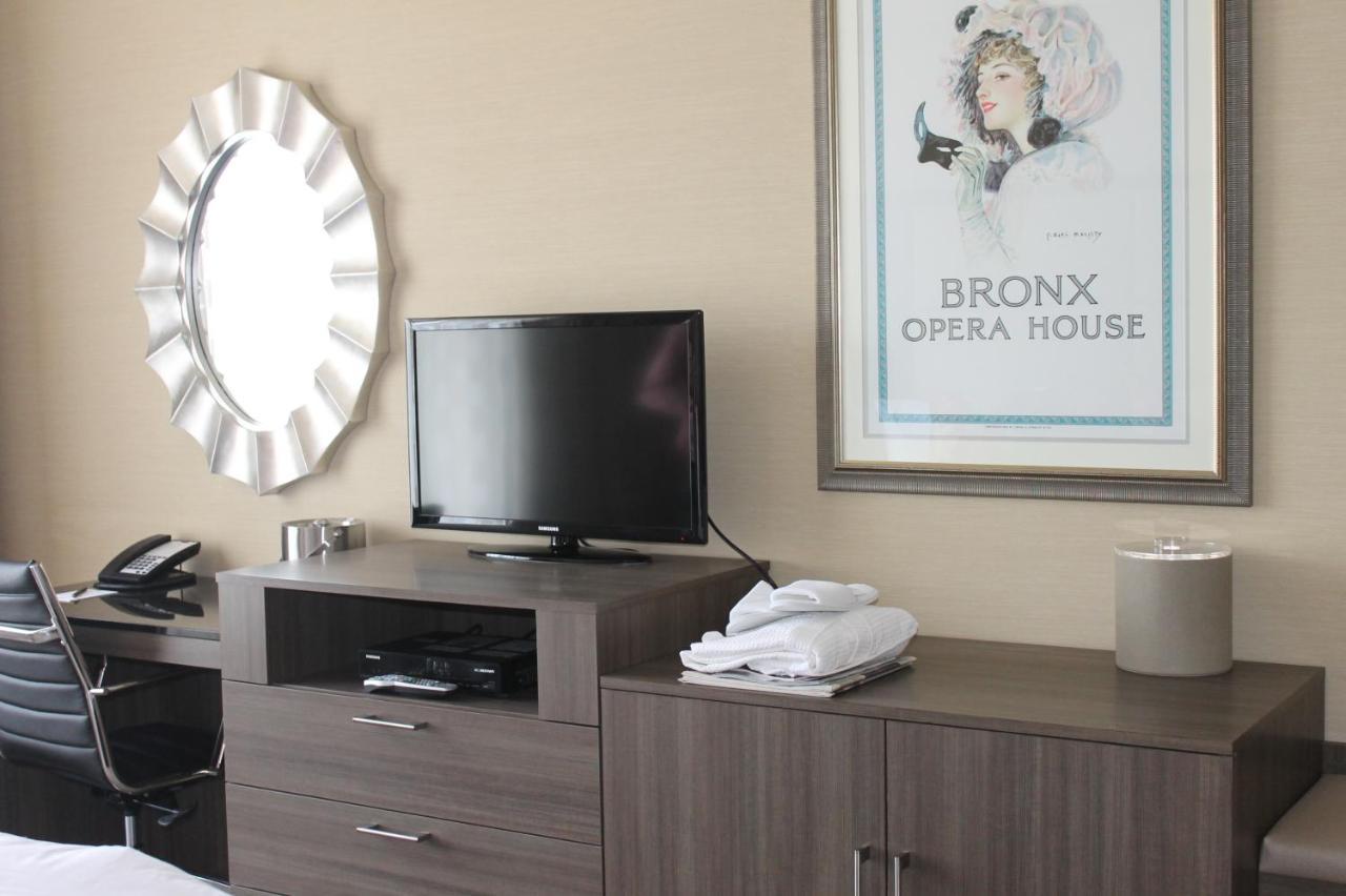 Opera House Hotel 3*