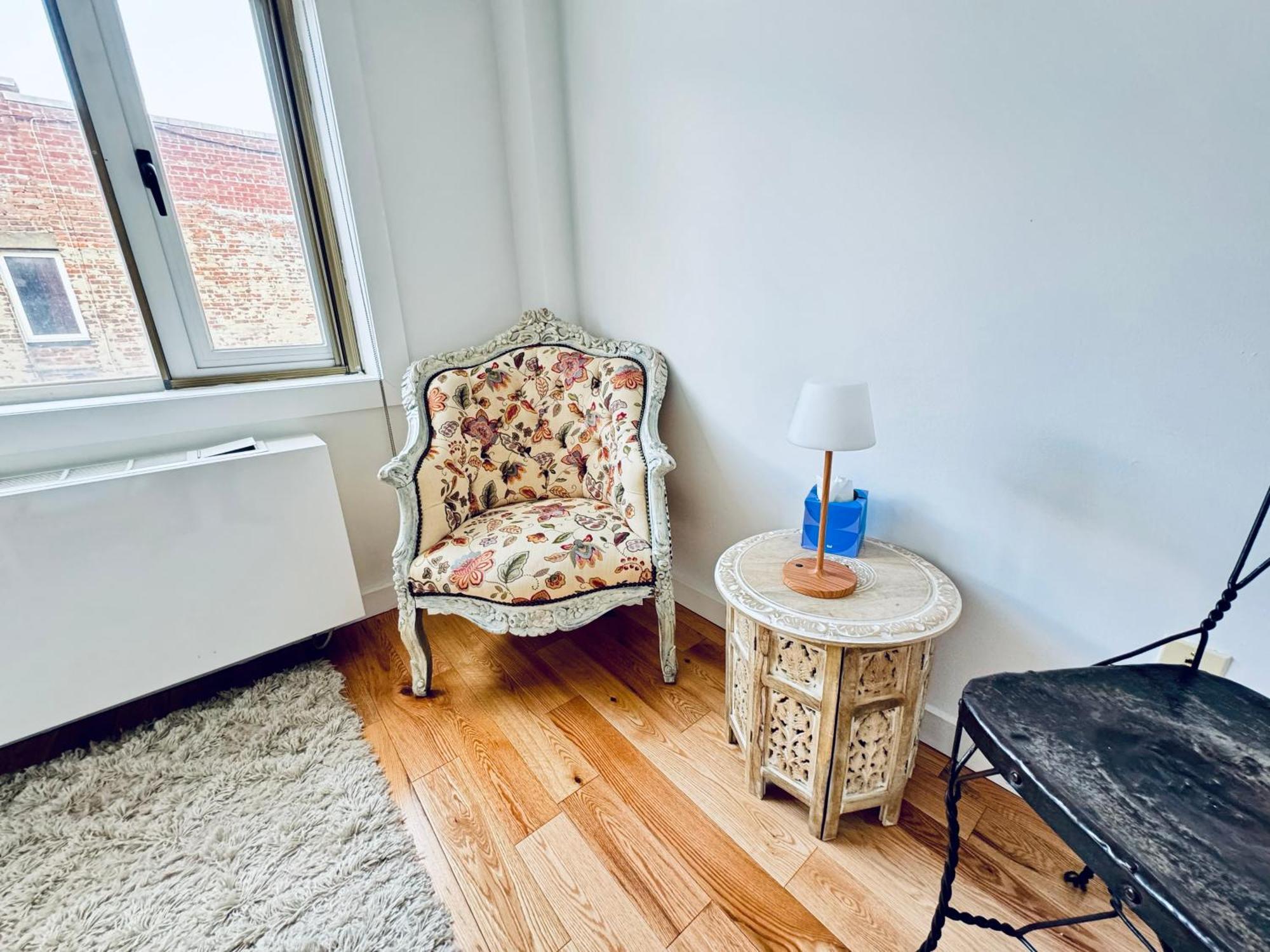 Stunning 3 Bedrooms Apartment