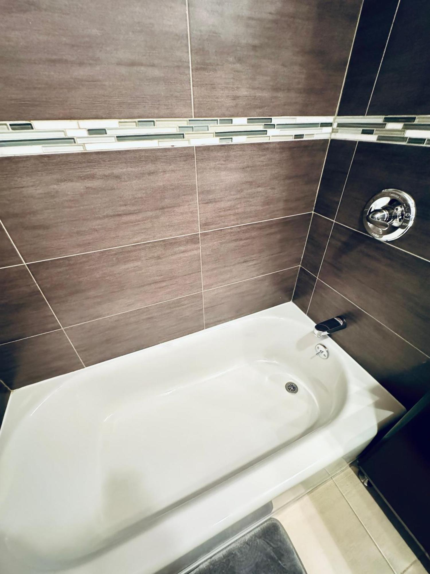 Stunning 3 Bedrooms Apartment