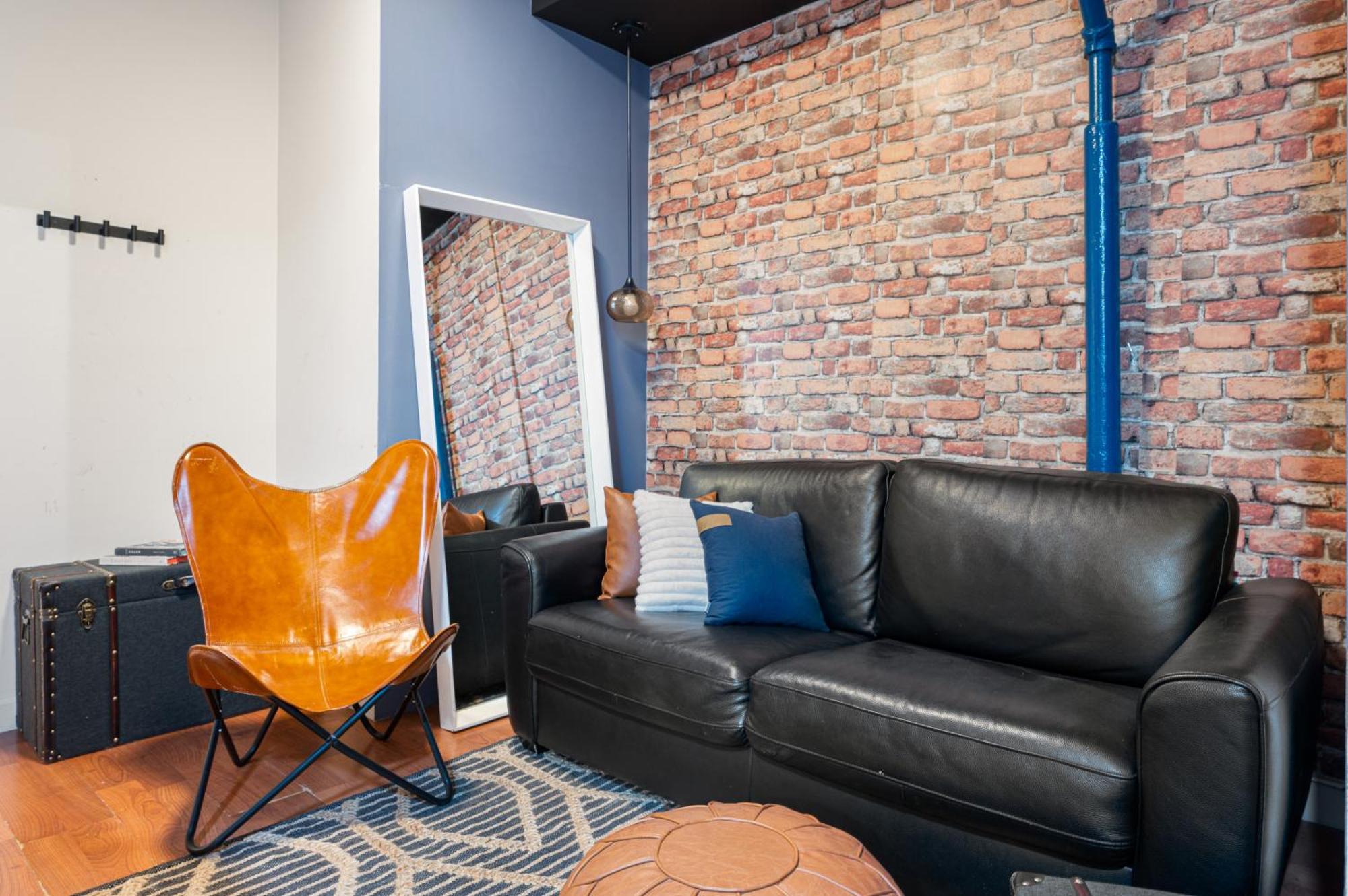 4 Bedroom 1 Bathroom Hudson Yard Apartment