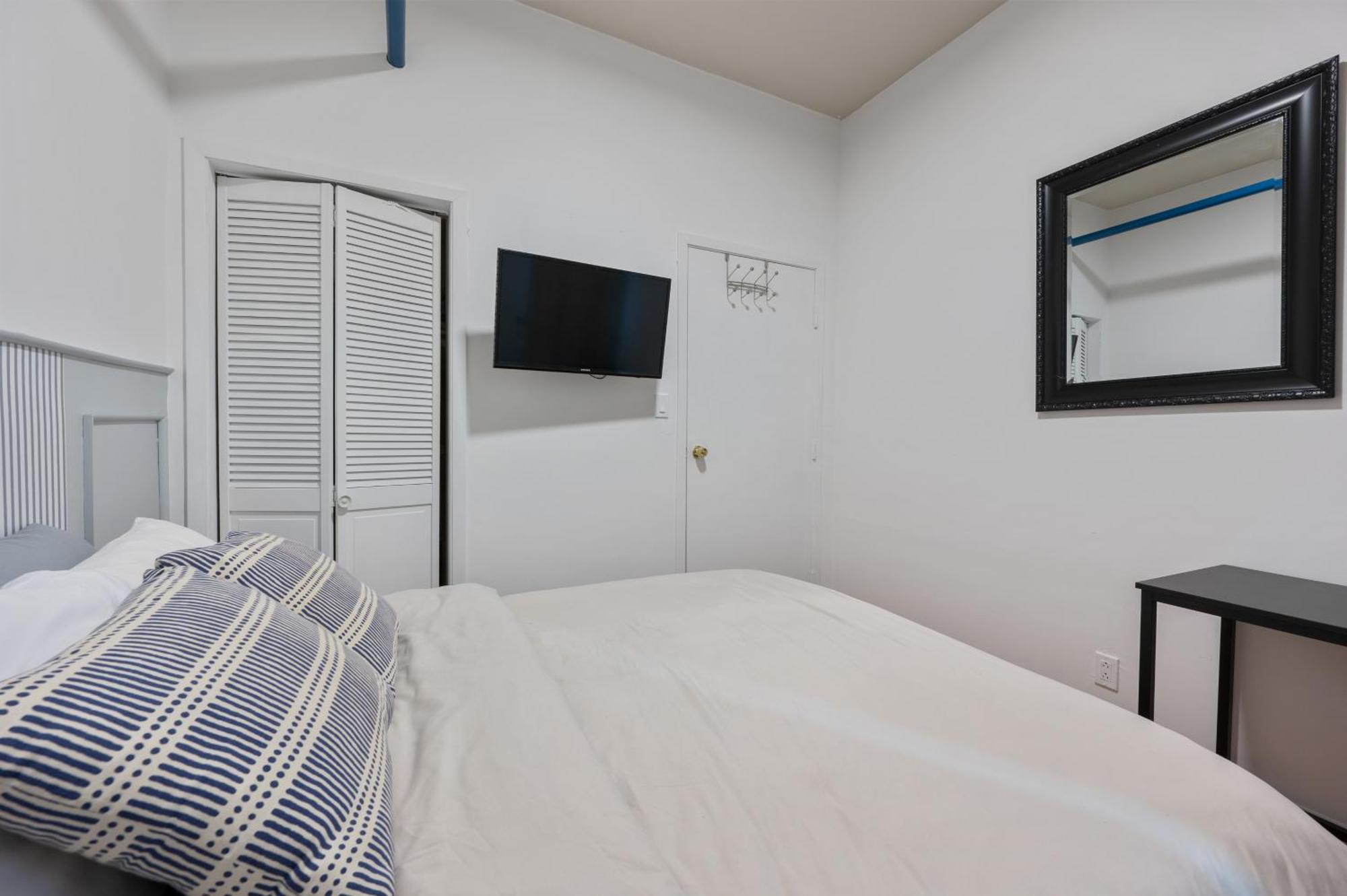 4 Bedroom 1 Bathroom Hudson Yard Apartment