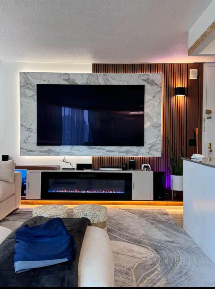 Apartment New Modern 2br W Fireplace & Fitness Lounge, Live Comfortably In East Harlem New York