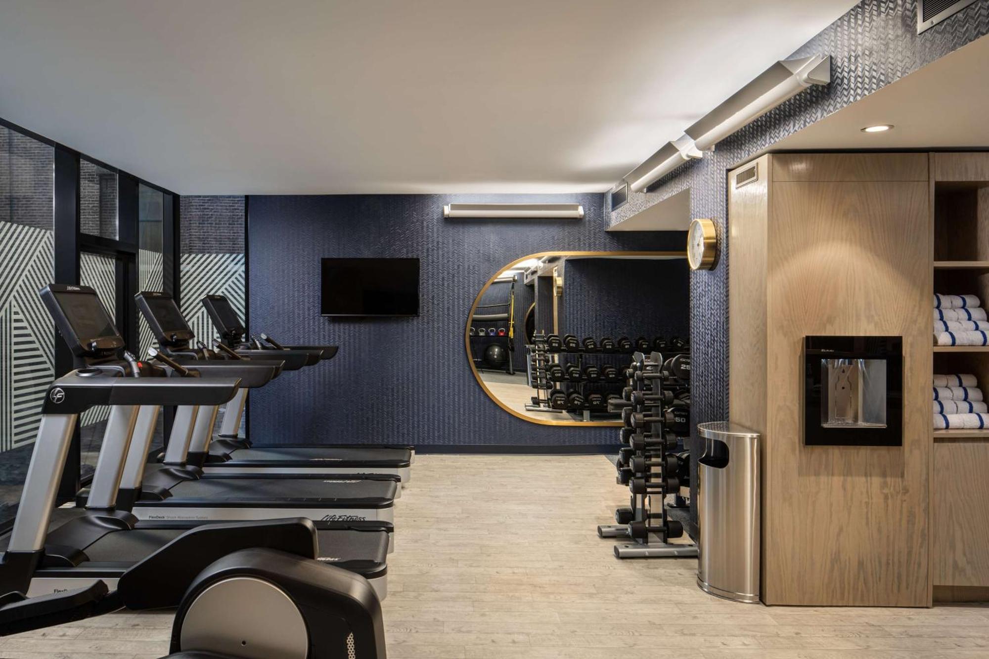 Hotel Motto By Hilton Chelsea 4*