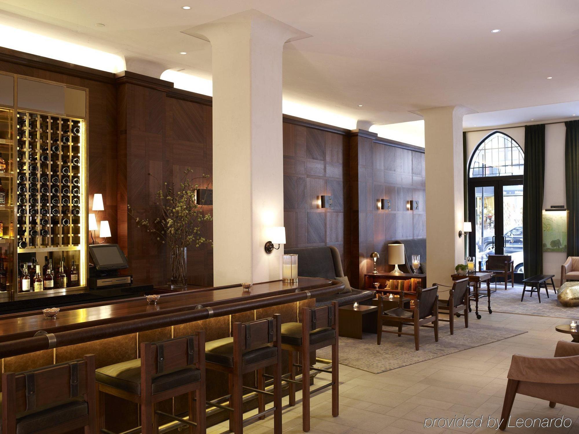 Refinery - Hotel 5*