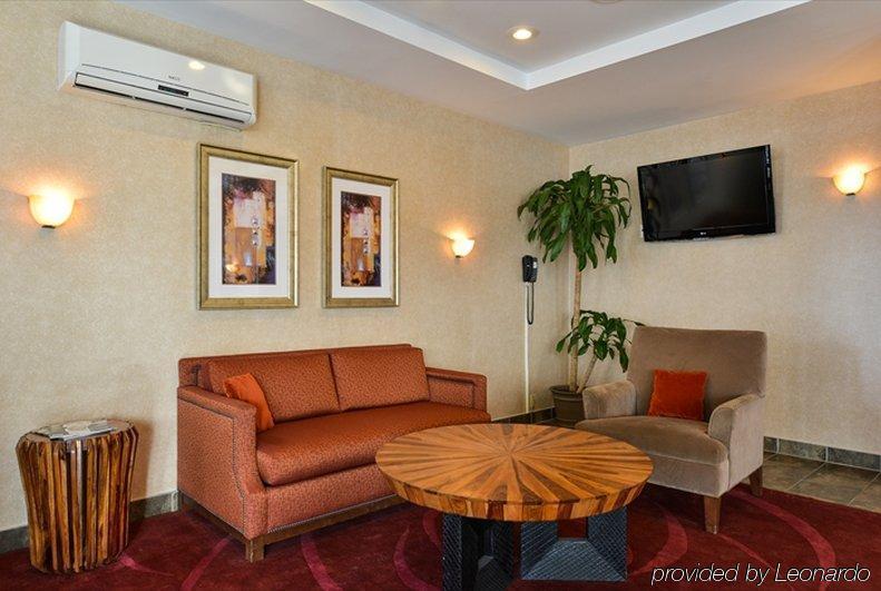 Holiday Express Staten Island West, An Ihg Hotel New York