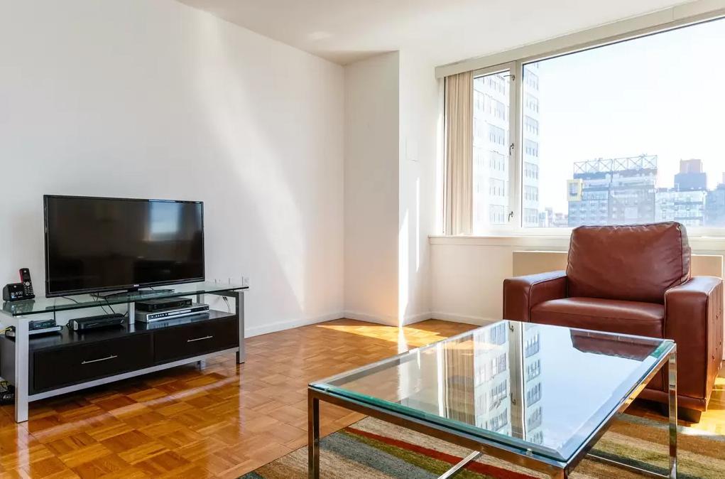 Tower Suites In Times Square Apartment New York