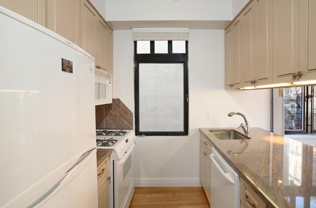 West Village Penthouse * New York