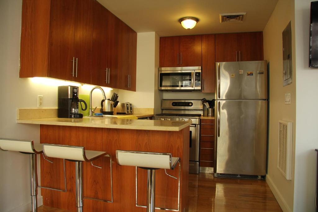 Soho Lofts 2*