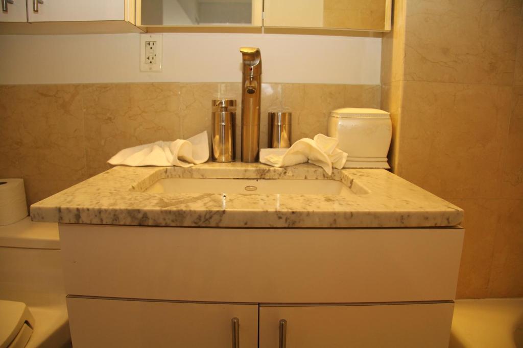 Soho Lofts 2*