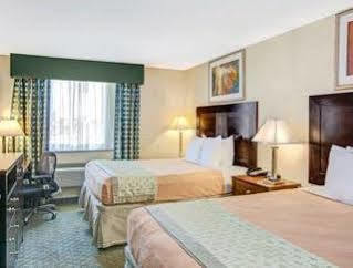 Hillcrest Near Jfk Airtrain 2* New York