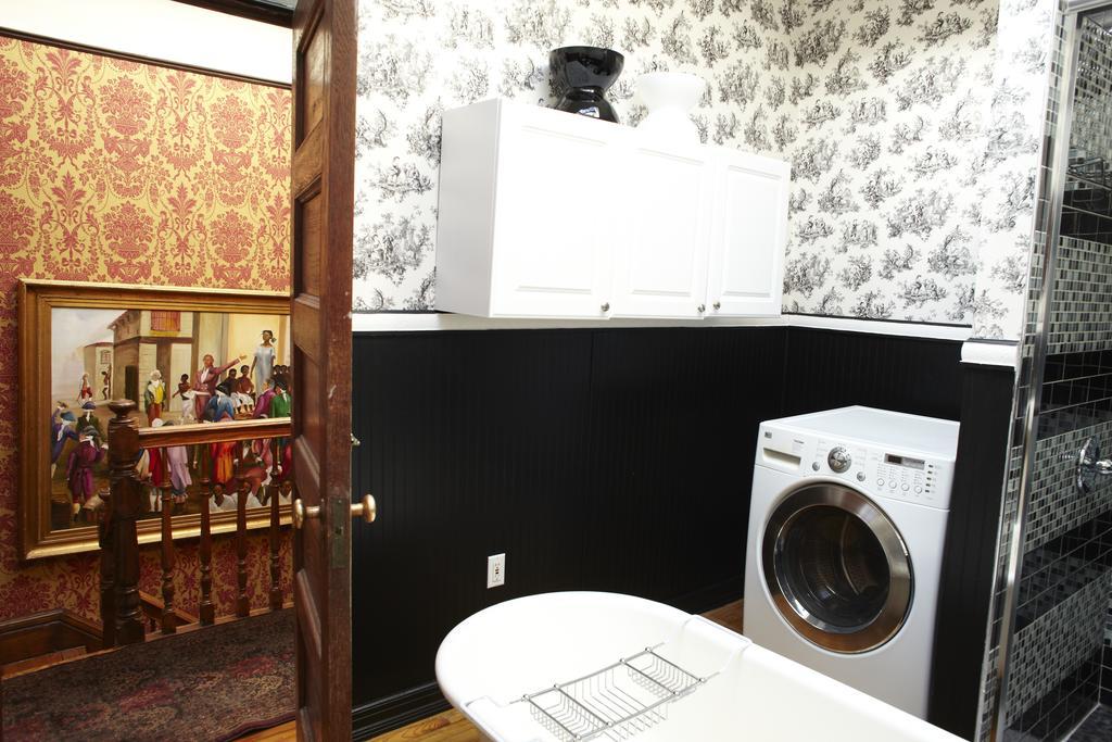 The New York Renaissance Home And Guesthouse 4* New York