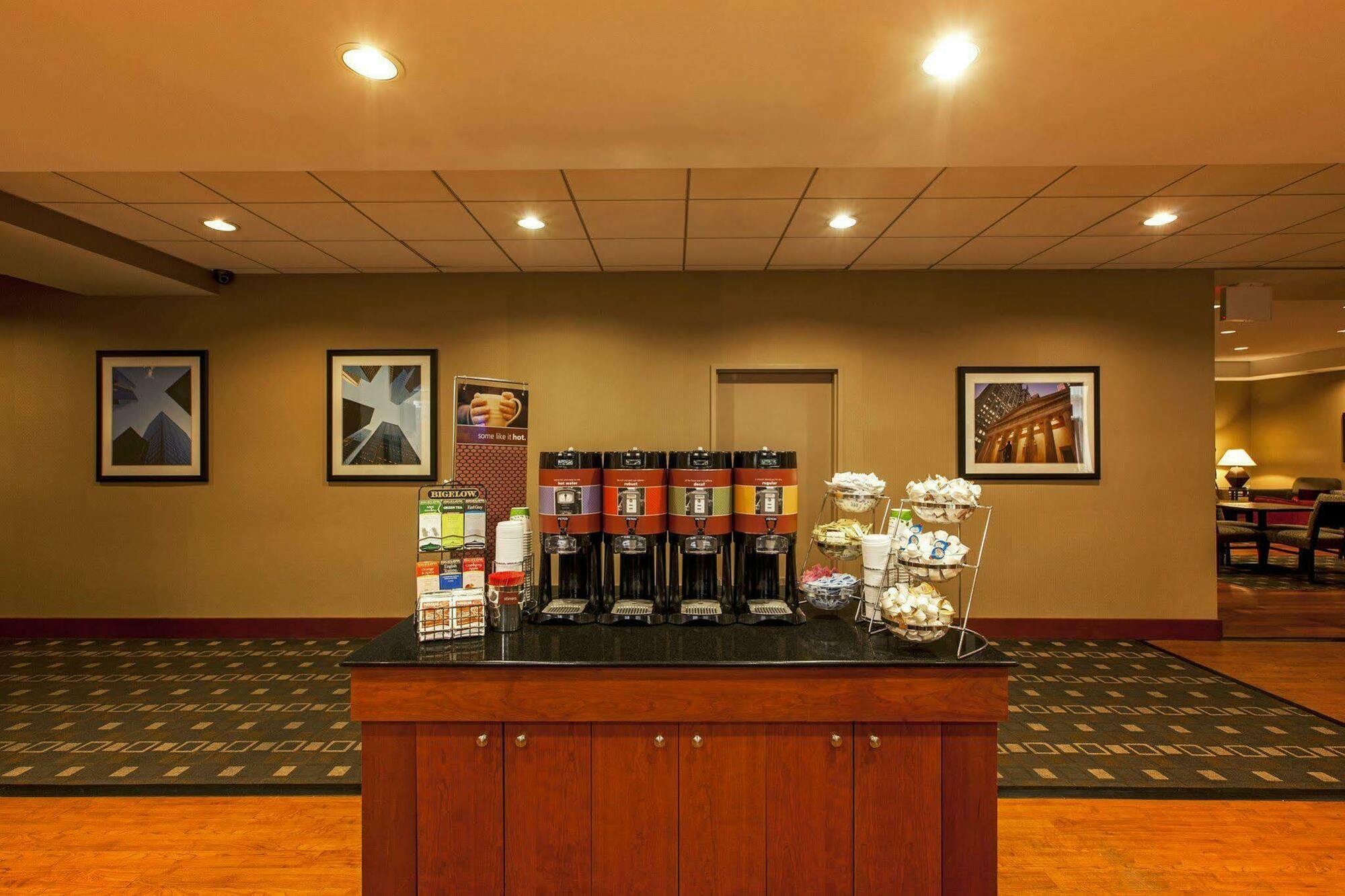 Hotel Hampton - Laguardia Airport New York