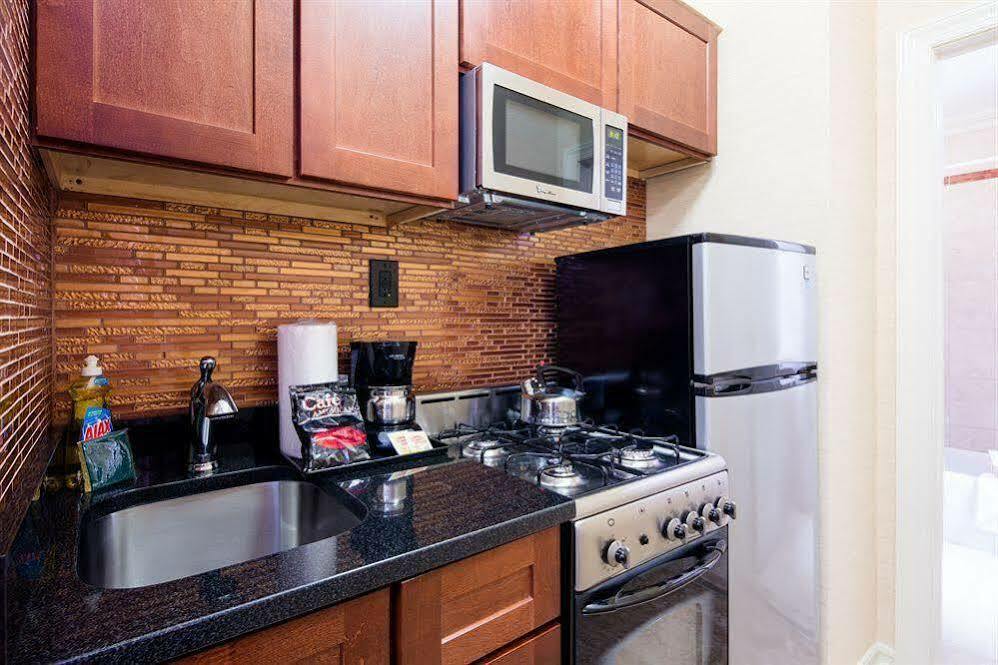 Radio Aparthotel 3*