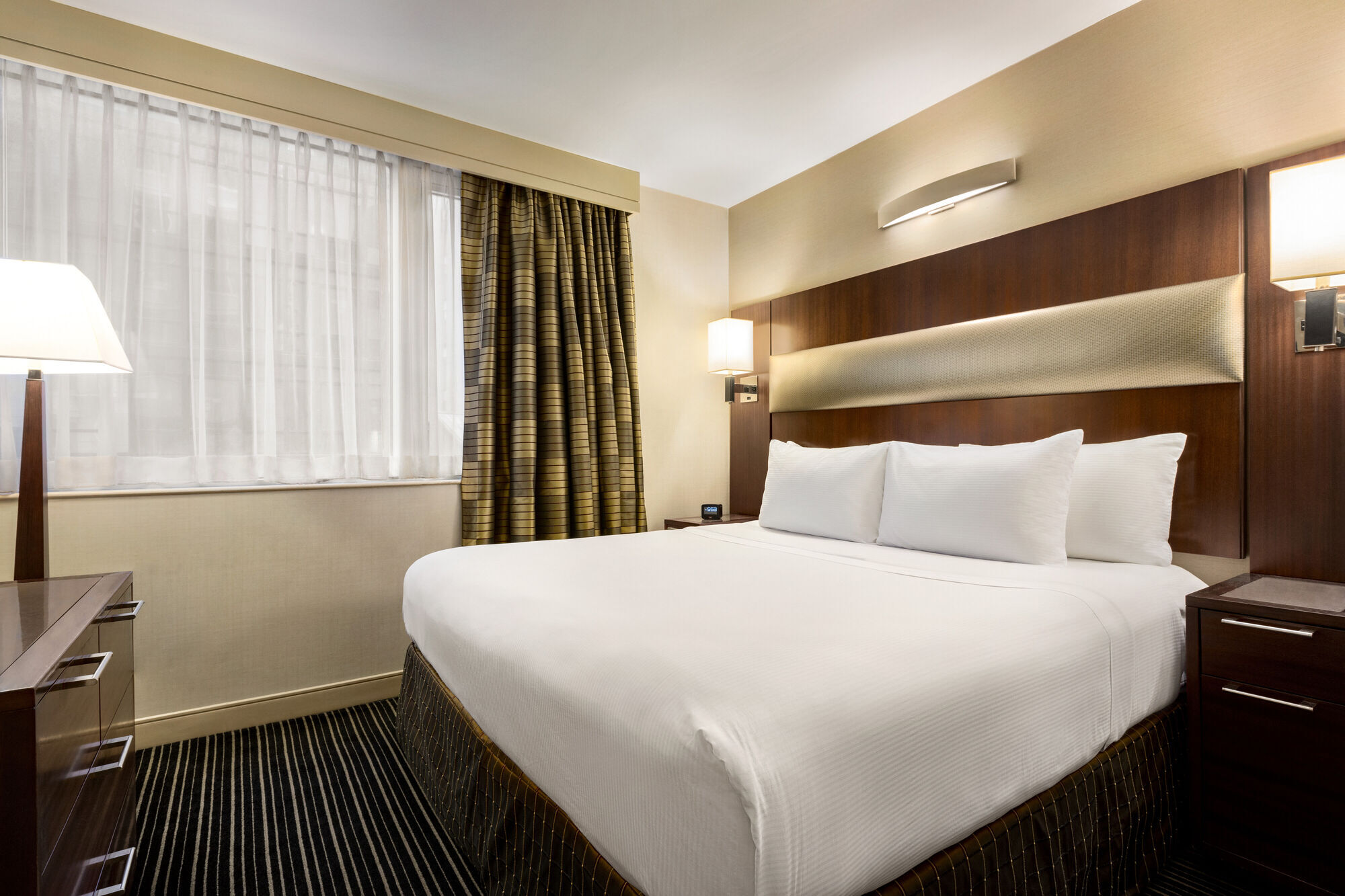 Doubletree By Hilton Downtown Hotel New York