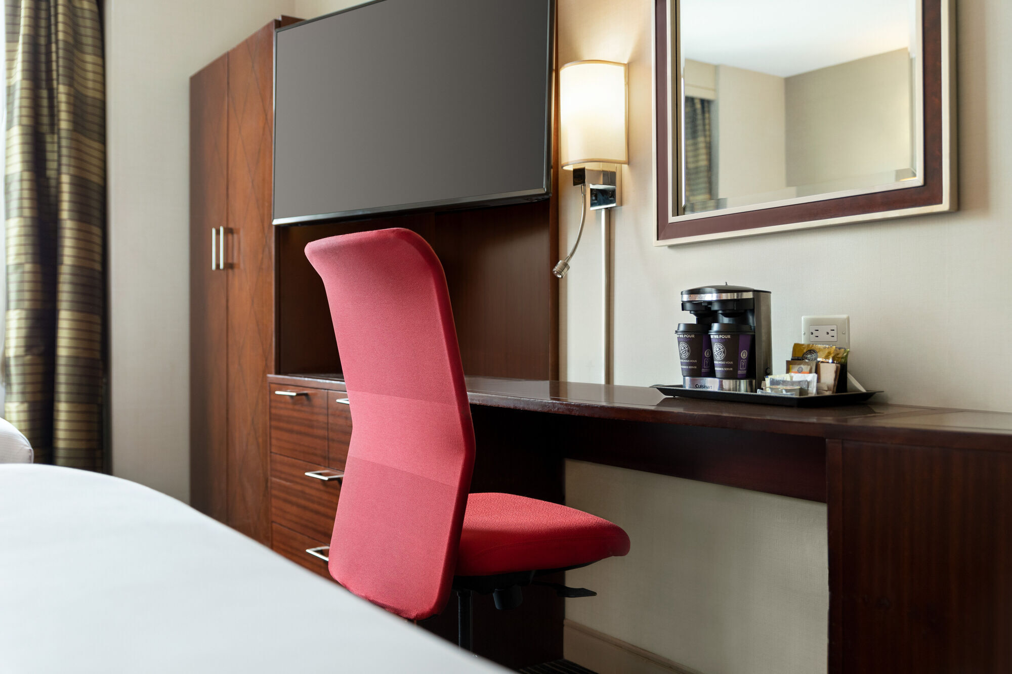 Hotel Doubletree By Hilton Downtown 4*