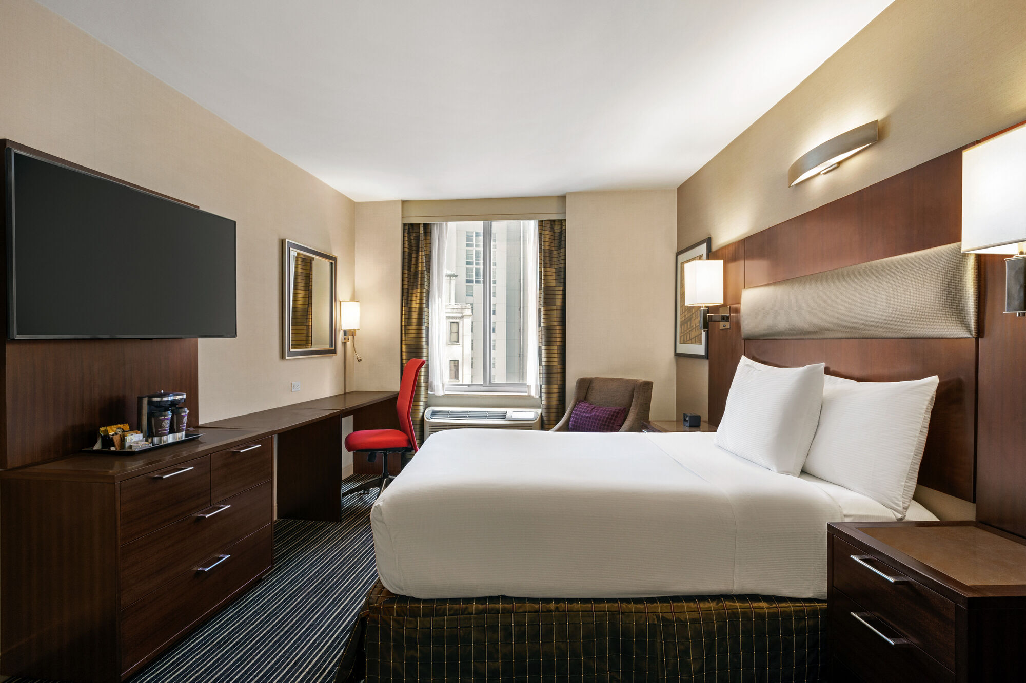 Hotel Doubletree By Hilton Downtown